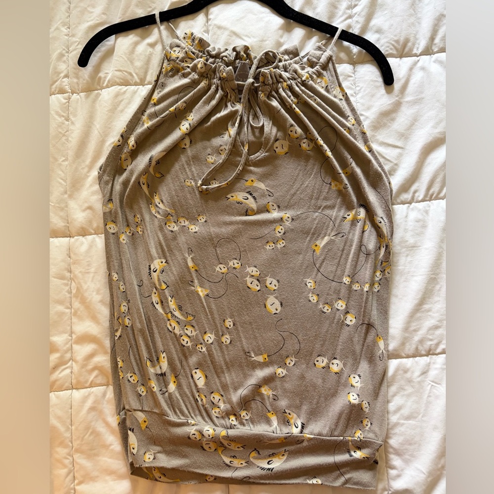 Vanessa Virginia Anthropologie top XS gray with yellow/black/cream fish print